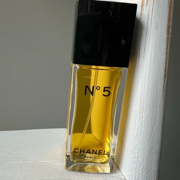 Chanel No. 5 Perfume - Picture 2 of 4